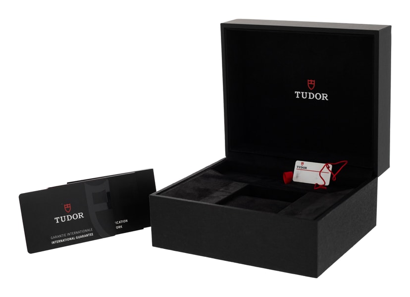 Tudor Black Bay M79230N-0009